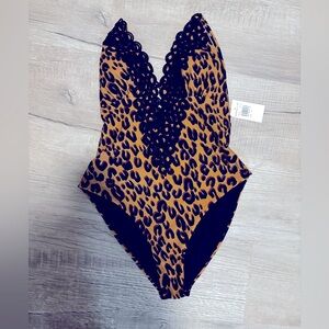 Leopard lace plunge one piece
